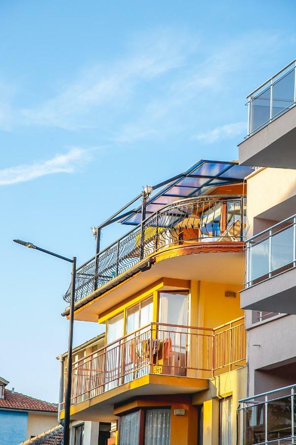 Nessebar'S New Town Top Centre 2-Bdr Apartment By Flаt Manаger Экстерьер фото
